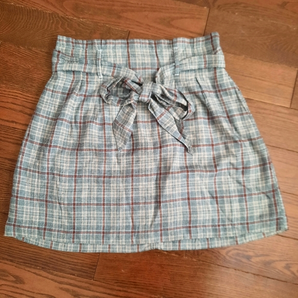 NWT American Eagle Mini Skirt, Size XS, Plaid - Picture 1 of 8